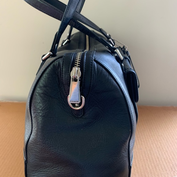 Coach Bag - Picture 4 of 10